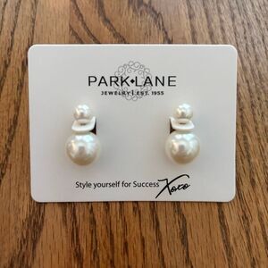 Park Lane | Dovey Earrings | Pearl